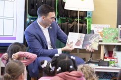 December 15, 2023: Sen. Miller visited Mrs. Tiffany Goodman’s first grade class at Lehigh Parkway School in Allentown, answering questions about his favorite color (green), favorite team (Eagles), and favorite rhyming book (Cat in the Hat), before reading “Pig the Elf,” a holiday themed version of the “Pig the Pug” books by Aaron Blabey.