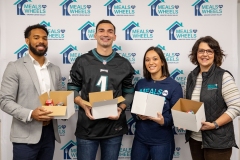 November 21, 2023: Sen. Miller Packing Food Boxes at Meals on Wheels of the Greater Lehigh Valley.