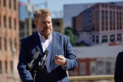 March 27, 2025 – Sen. Nick Miller (D-Lehigh/Northampton), and Gary Newman of Blackstone Structures LLC held a press conference in conjunction with the groundbreaking ceremony of Newman’s new housing development, The Swans at 826 Turner St, Allentown, PA 18102.