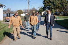 November 3, 2023: Senator Miller Tours Twin Maple Farm.