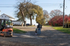 November 3, 2023: Senator Miller Tours Twin Maple Farm.